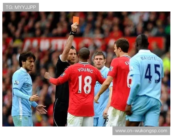 未经许可入场为何可能被红牌罚下？规则拆解