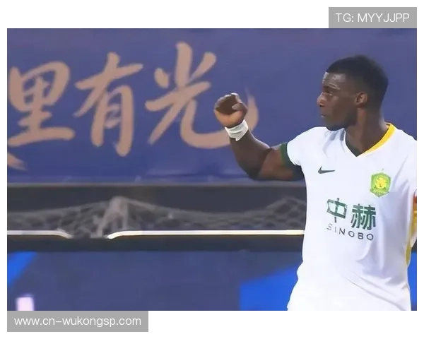 国安中场节奏混乱，控球数据尚可但攻防转换效率骤降