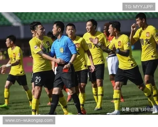 恢复比赛的规则：坠球、开球与死球后如何正确重启